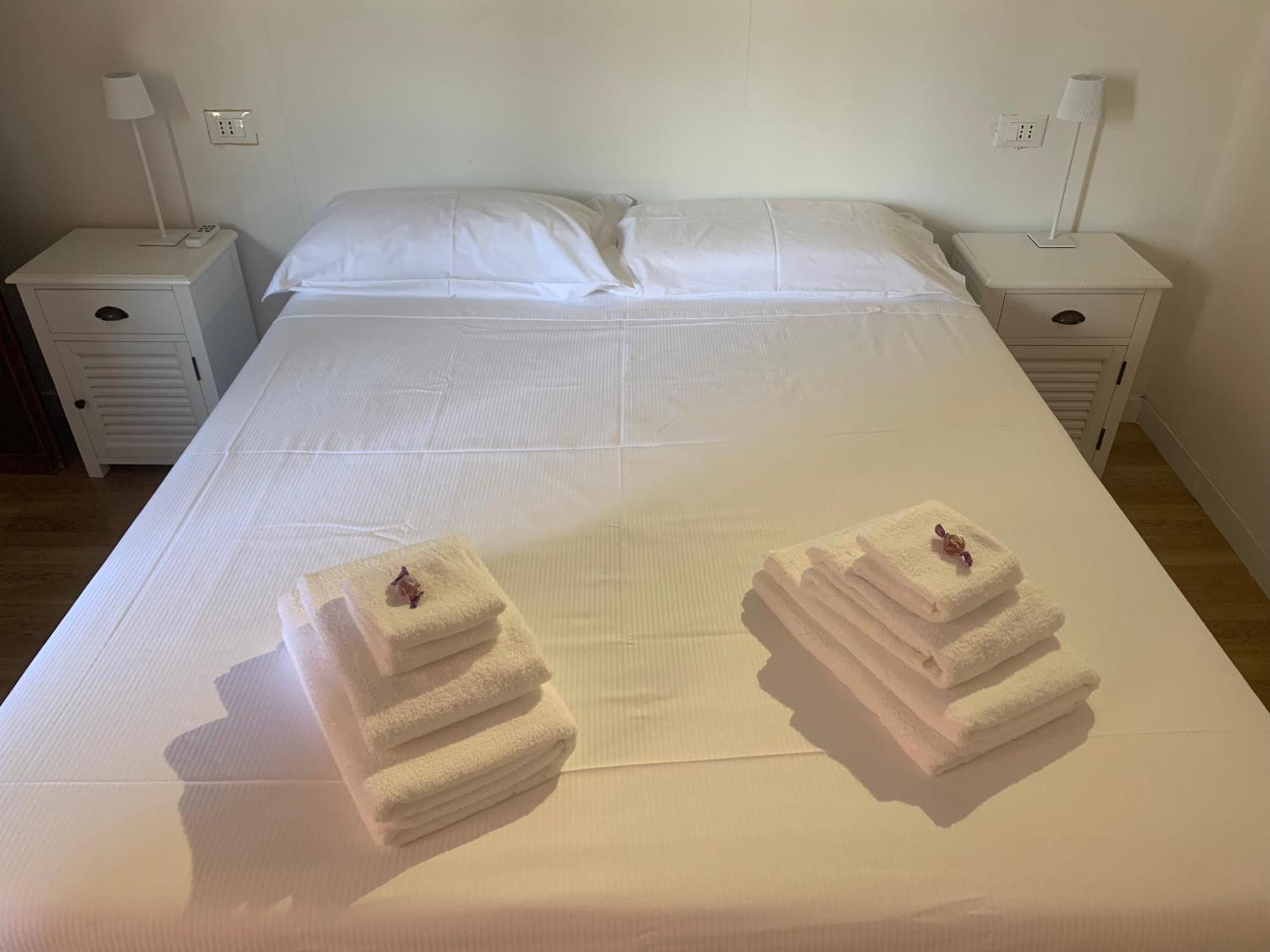 The First Colombo Brignole XX Settembre Apartment Genoa Luaran gambar