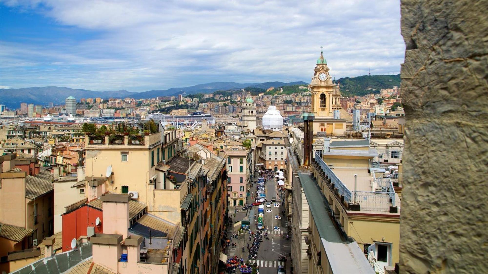 The First Colombo Brignole XX Settembre Apartment Genoa Luaran gambar